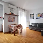 Xenia Apartments - Cozy Apartment Near Porta Romana